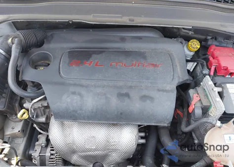 2019 Jeep Renegade Latitude Fwd from USA, damaged, VIN ZACNJABB5KPJ73689